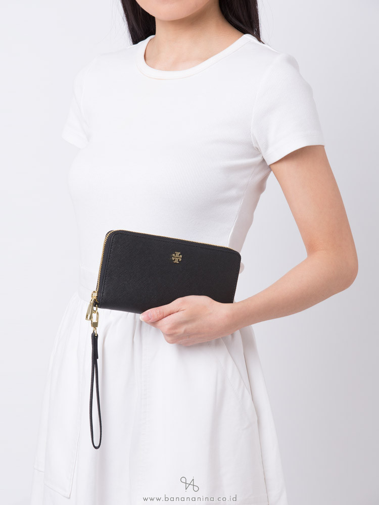 TORY BURCH Emerson Zip Passport Continental Walllet Black