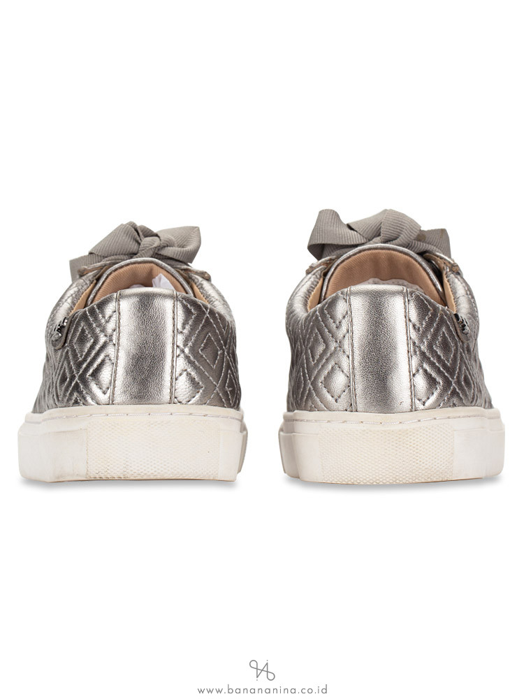 TORY BURCH Marion Quilted Lace Up Sneaker Silver Sz 6
