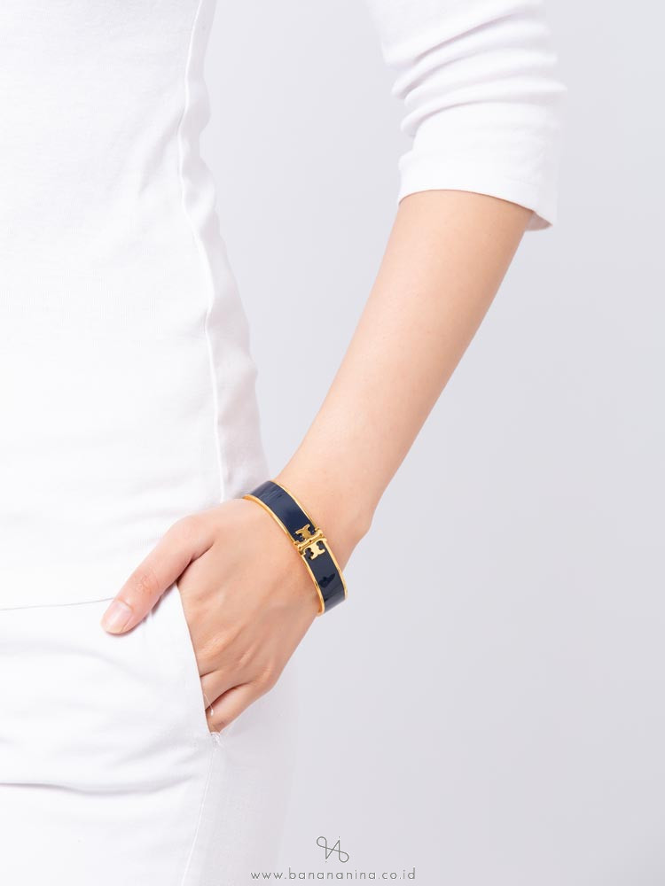 TORY BURCH Raised Logo Enamel Hinged Bracelet Navy Gold