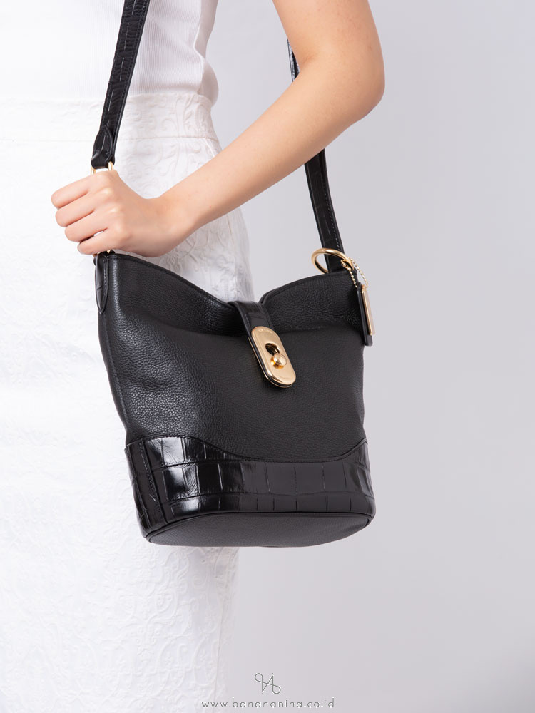 COACH 72808 Amber Croco Leather Duffle Black