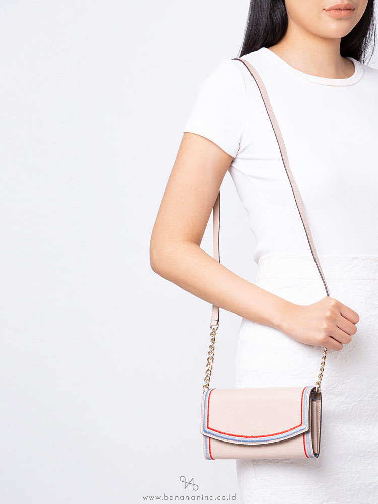 KATE SPADE Eva Embroidered Wallet On A Chain Warm Beige Blue Dawn