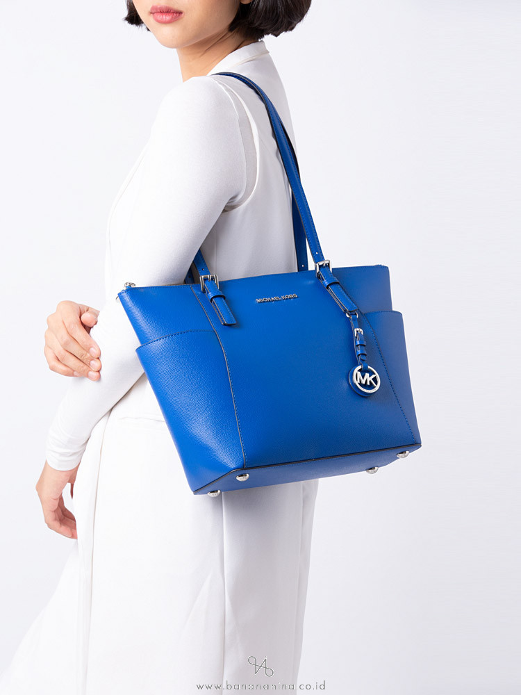 michael kors jet set tote blue