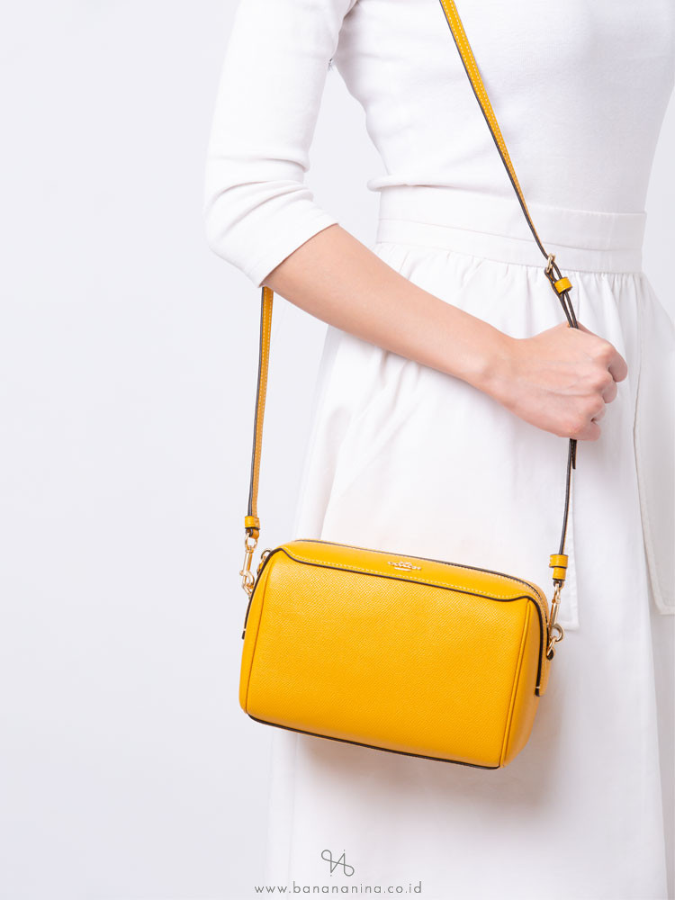 COACH 76629 Crossgrain Mini Bennett Crossbody Mustard Yellow