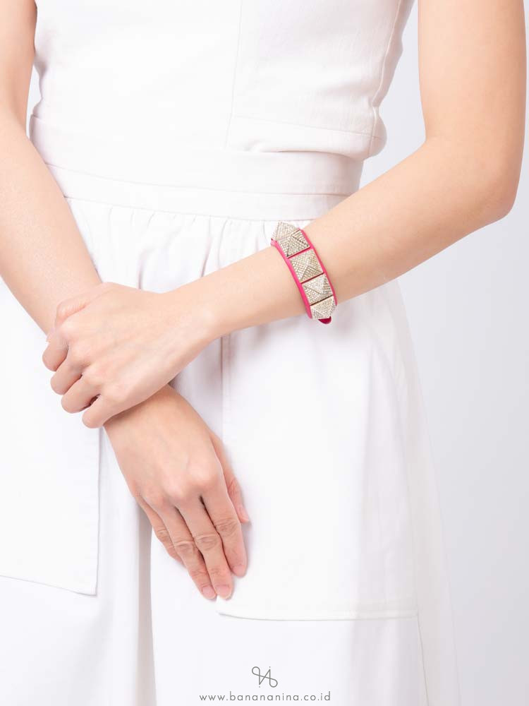 VALENTINO Rockstud Crystal Studded Leather Cuff Pink