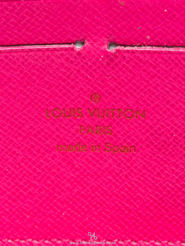 LOUIS VUITTON Monogram Multicolor Zippy Wallet Black