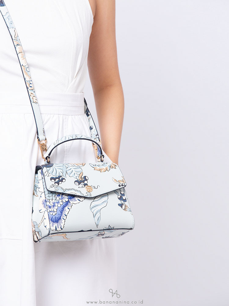 tory burch robinson top handle satchel