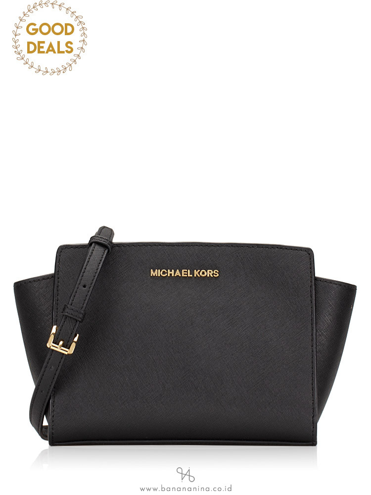 MICHAEL KORS Selma Medium Messenger Black