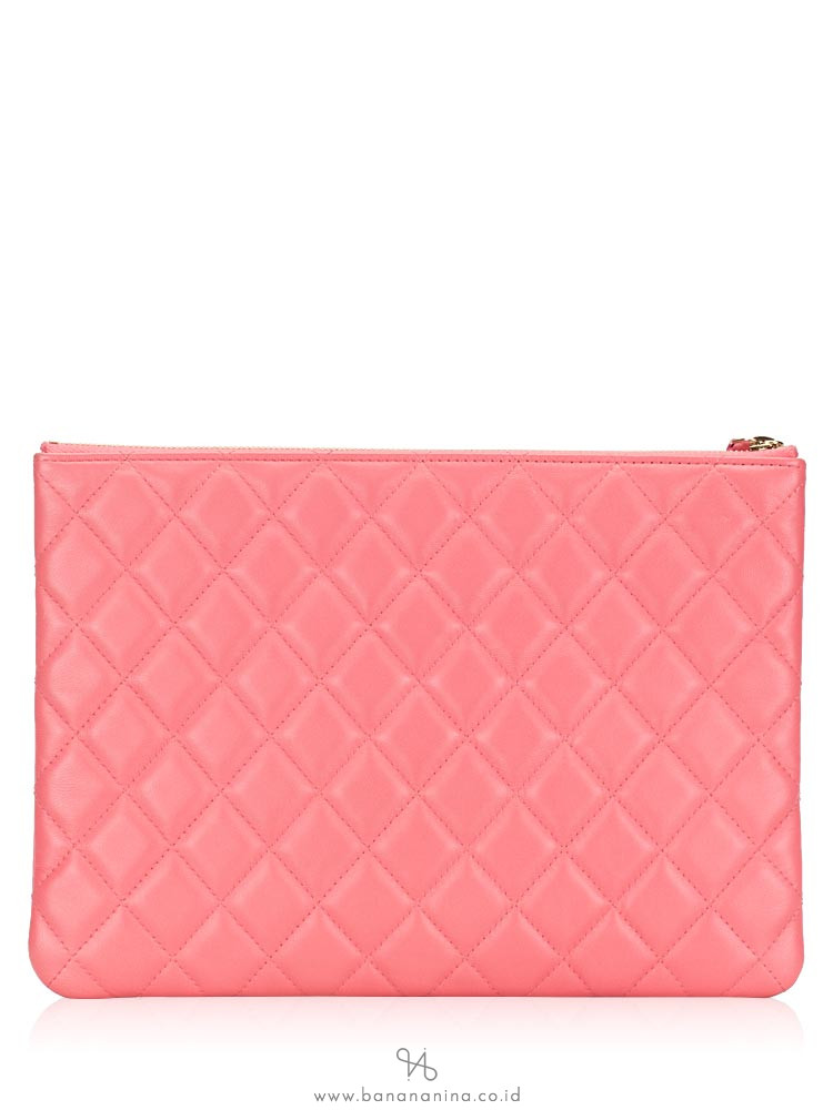 CHANEL Lambskin Large O Case Clutch Pink
