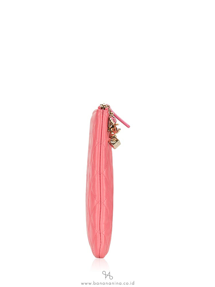 CHANEL Lambskin Large O Case Clutch Pink