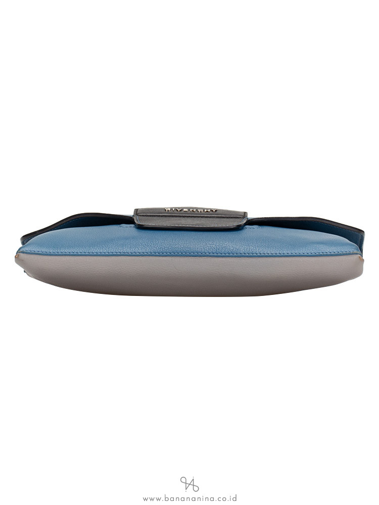 GIVENCHY Antigona Envelope Clutch Blue Grey