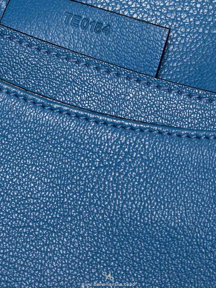 GIVENCHY Antigona Envelope Clutch Blue Grey