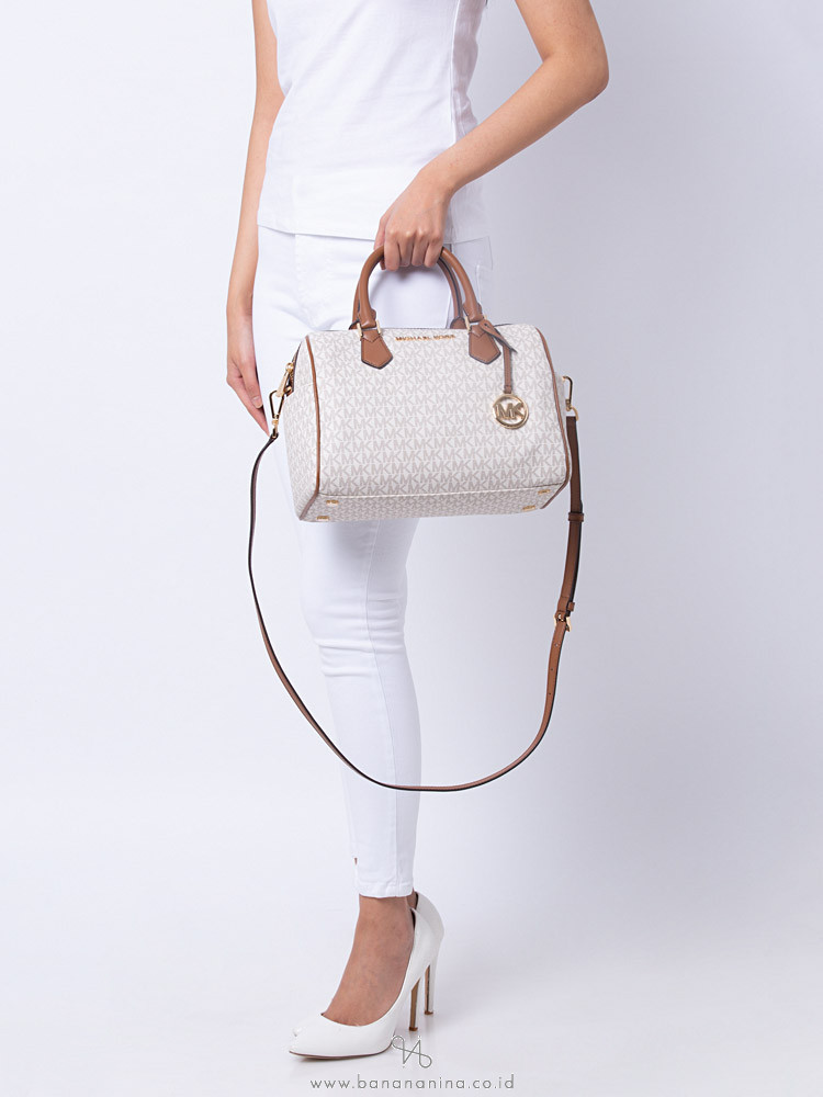 mk hayes large duffle