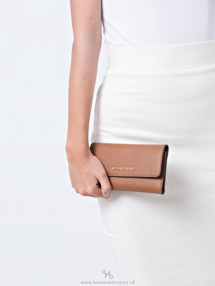 michael kors jet set trifold wallet