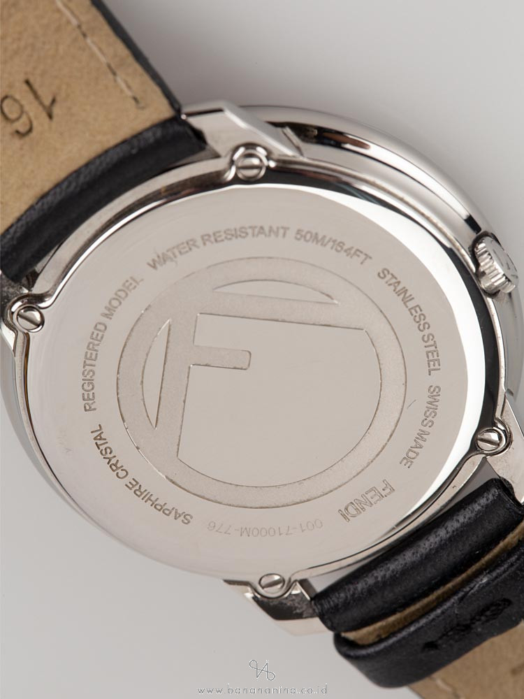 FENDI Runaway Leather Watch Black Silver