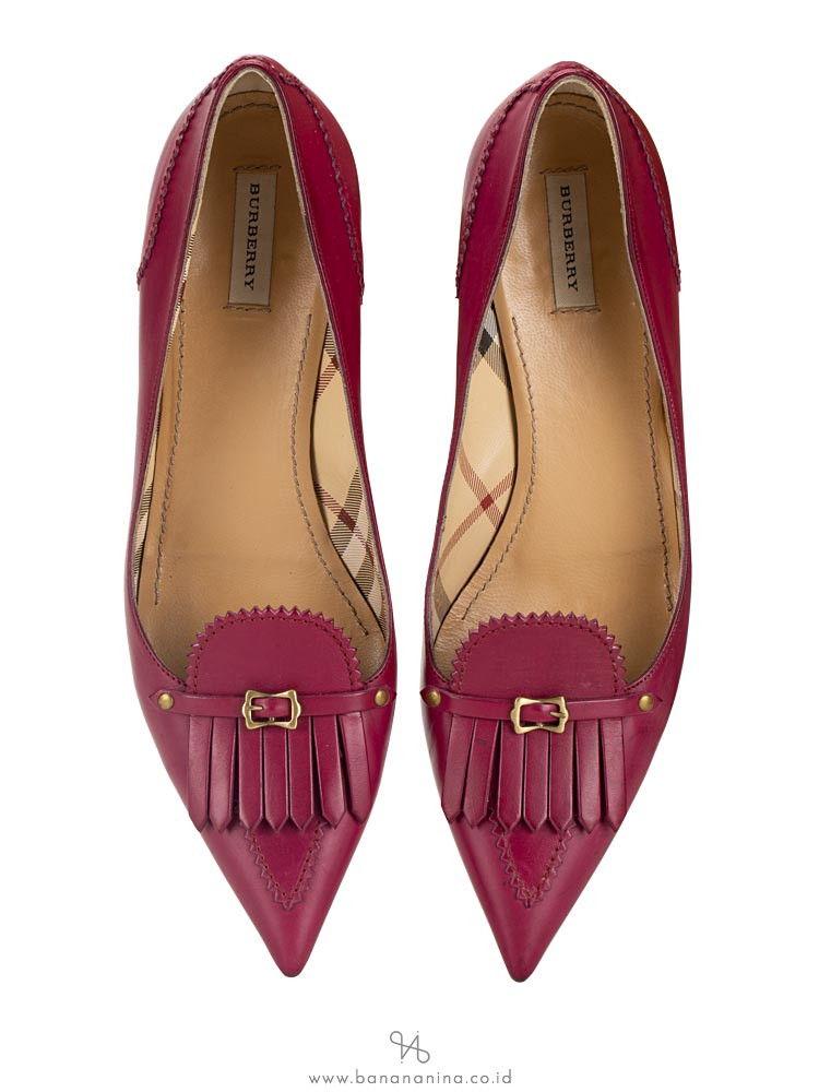 BURBERRY Pointy Kitten Heels Magenta Sz 36.5
