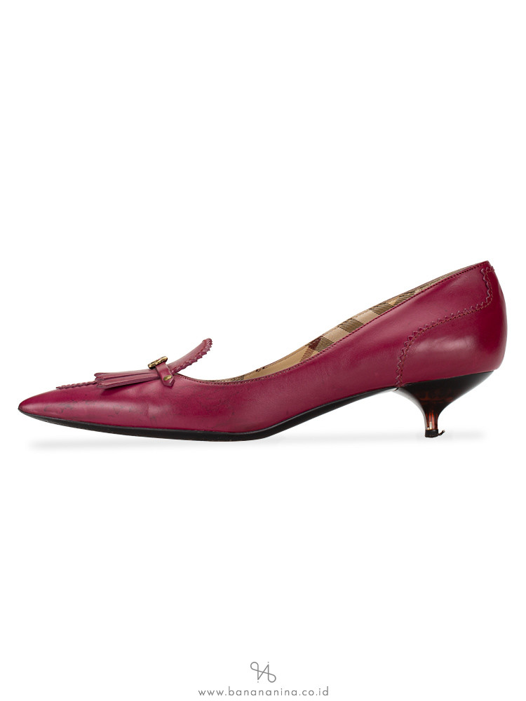 BURBERRY Pointy Kitten Heels Magenta Sz 36.5