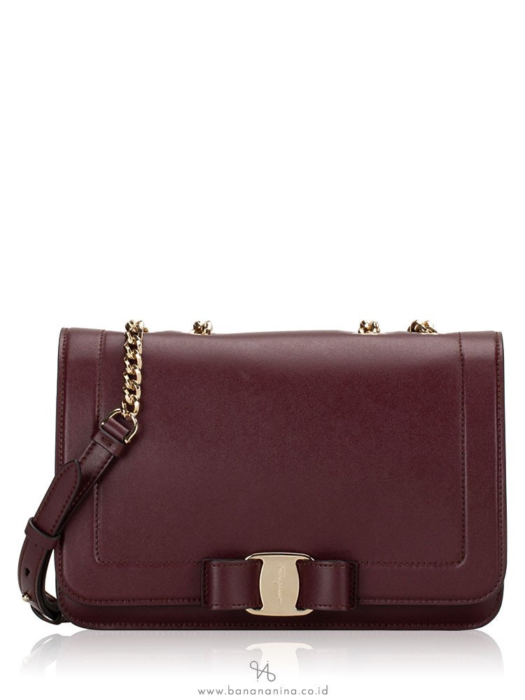SALVATORE FERRAGAMO Vara Bow Medium Shoulder Bag Wine