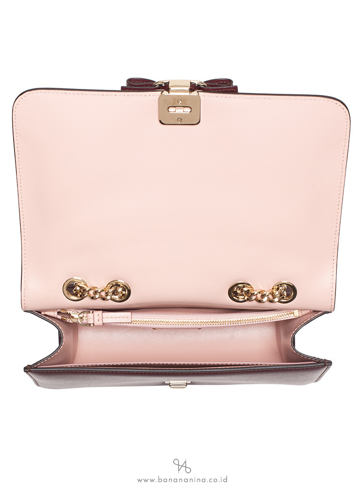SALVATORE FERRAGAMO Vara Bow Medium Shoulder Bag Wine
