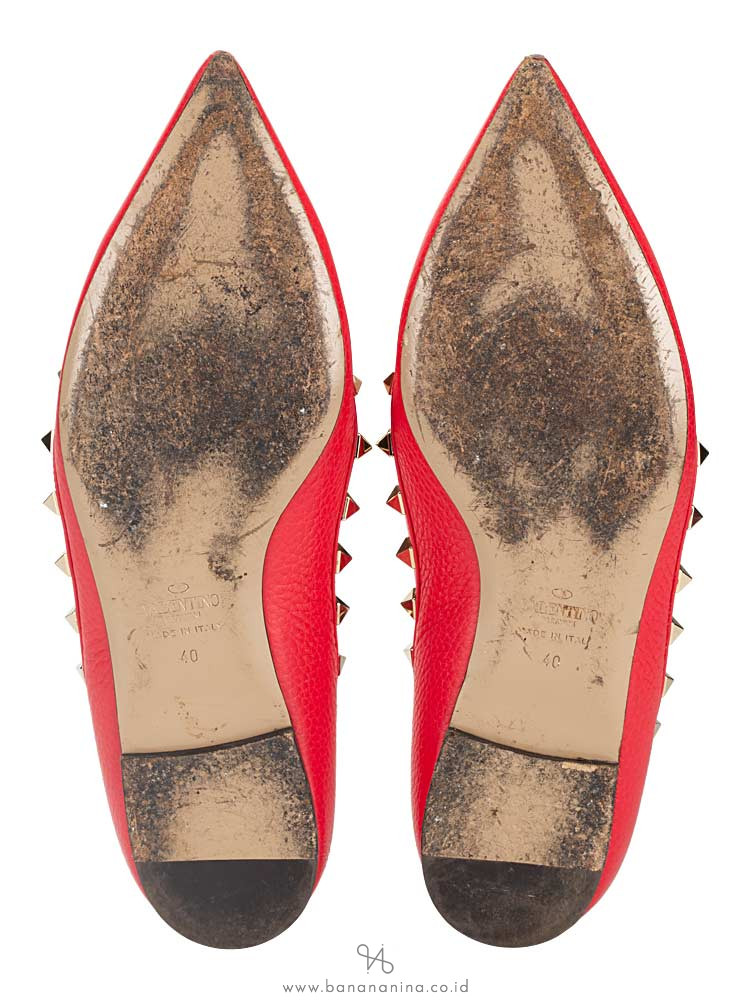 VALENTINO Rockstud Leather Flats Red Sz 40