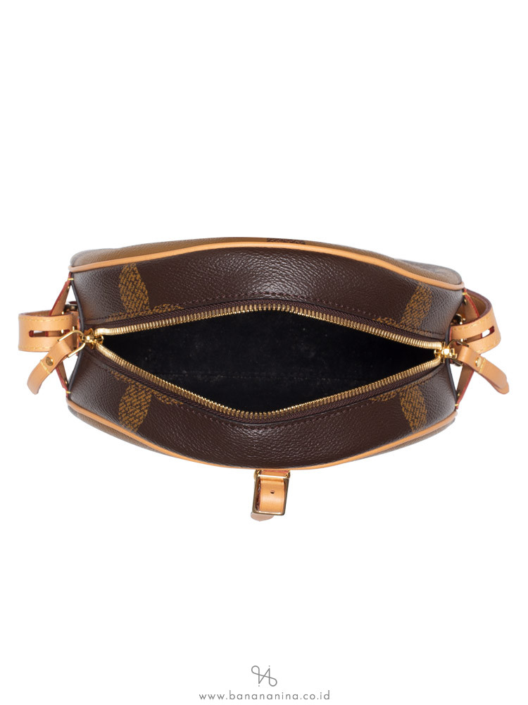 LOUIS VUITTON Giant Reverse Monogram Boite Chapeau Souple