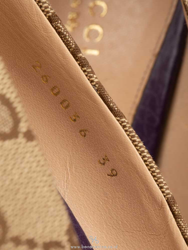 GUCCI GG Canvas Horsebit Peep-Toe Pump Beige Purple Sz 39