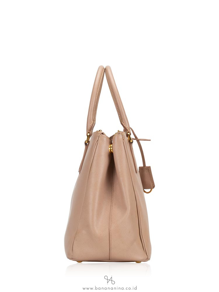 PRADA BN1786 Saffiano Lux Double Zip Tote Cammeo