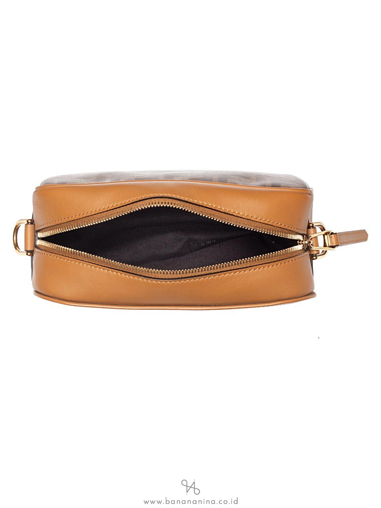 FENDI Zucca Spalmati Camera Bag Tobacco Caramello