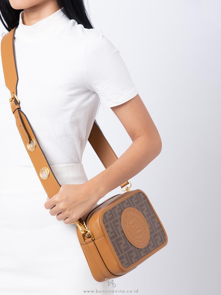 FENDI Zucca Spalmati Camera Bag Tobacco Caramello