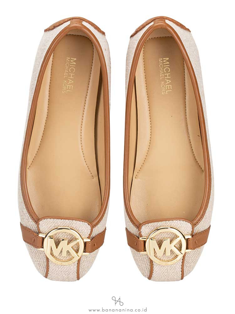 MICHAEL KORS Fulton Flats Natural Hemp Sz 6