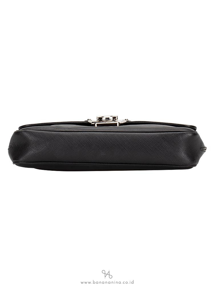 SALVATORE FERRAGAMO Gancio Small Shoulder Bag Black