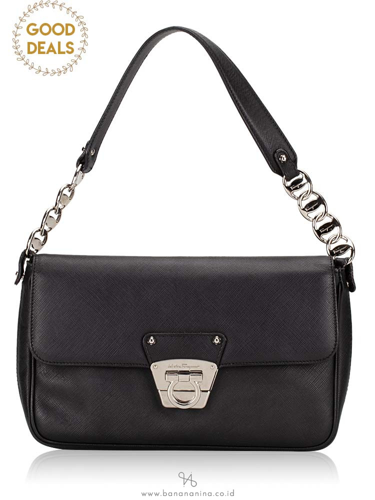 SALVATORE FERRAGAMO Gancio Small Shoulder Bag Black
