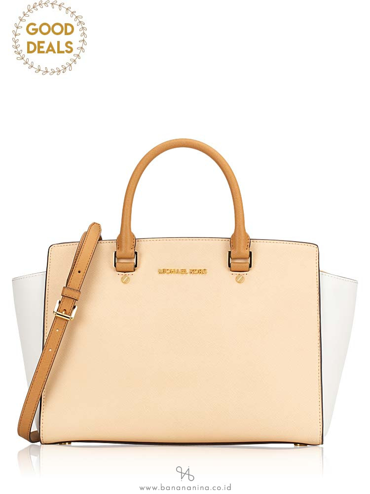MICHAEL KORS Selma Saffiano Large Satchel Cream Peanut White