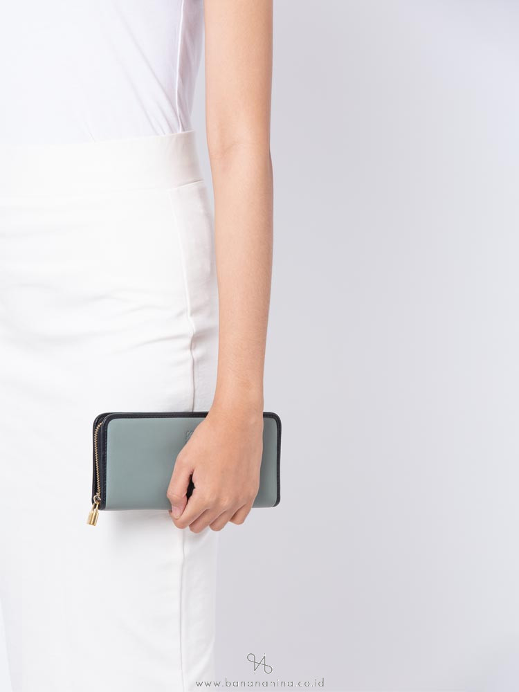 LOEWE Amazona Continental Zip Wallet Grey