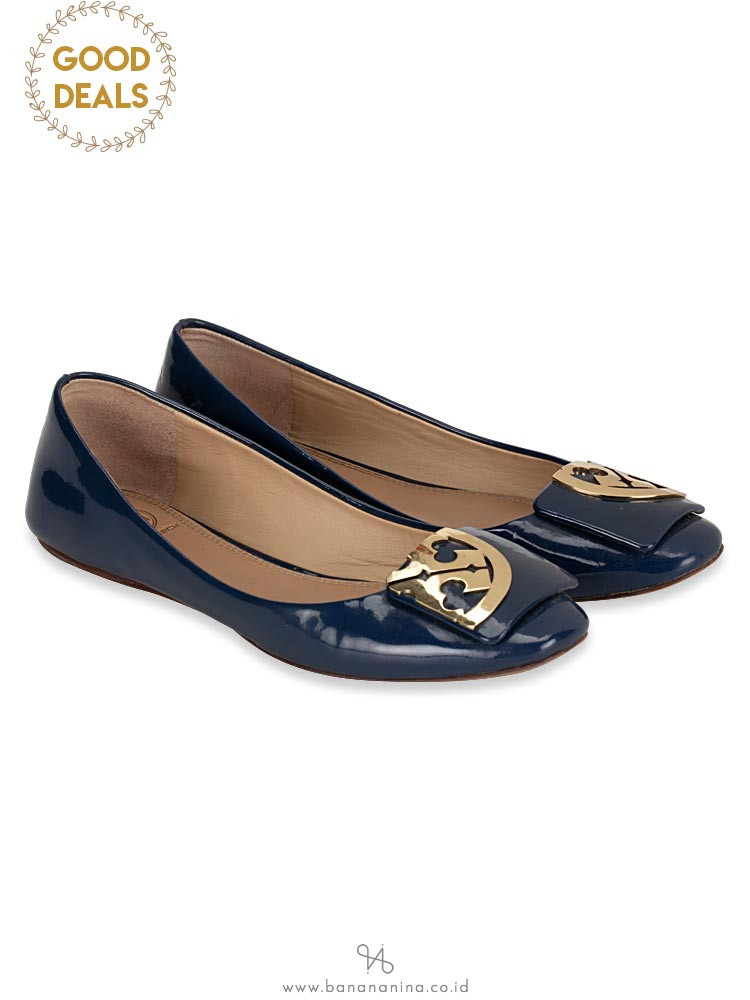 TORY BURCH Patent Square Logo Flat Greek Blue Sz 7.5