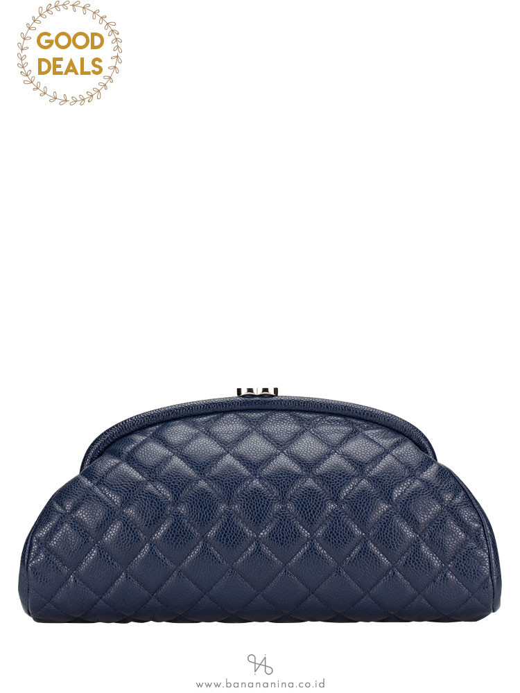 CHANEL Caviar Leather Timeless Clutch Navy