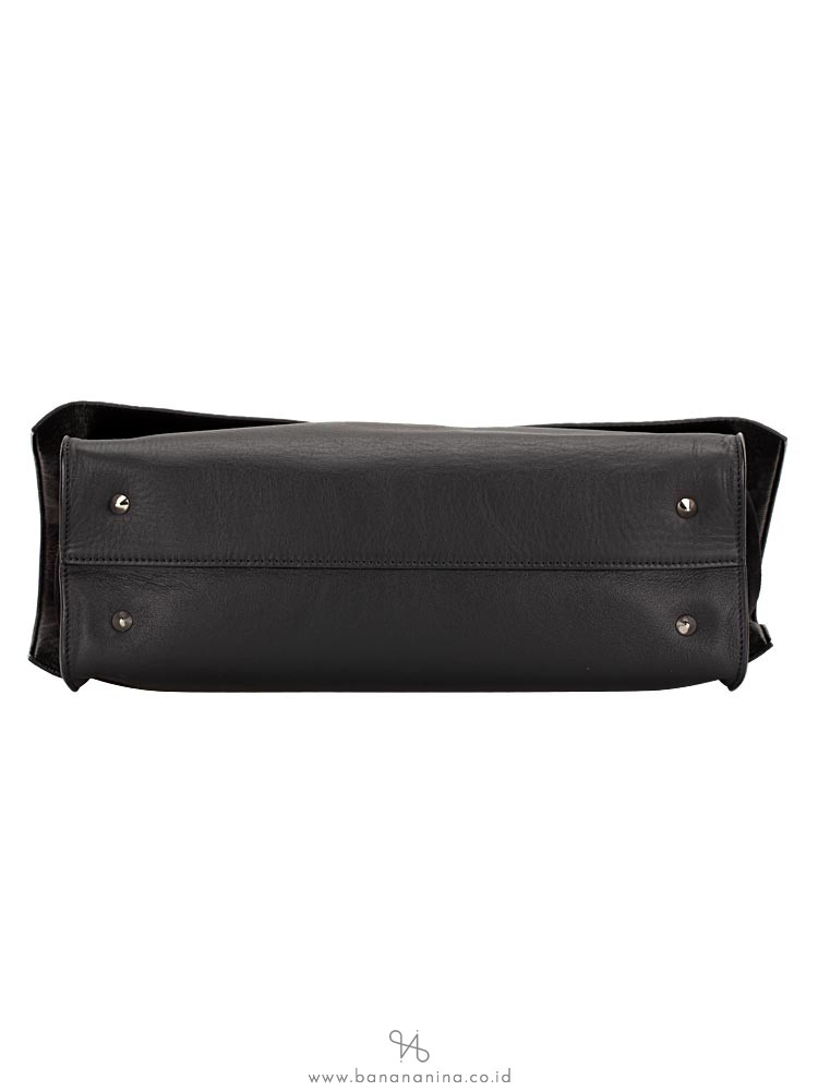 GIVENCHY Croc Stamped Leather Medium Shark Lock Satchel Black
