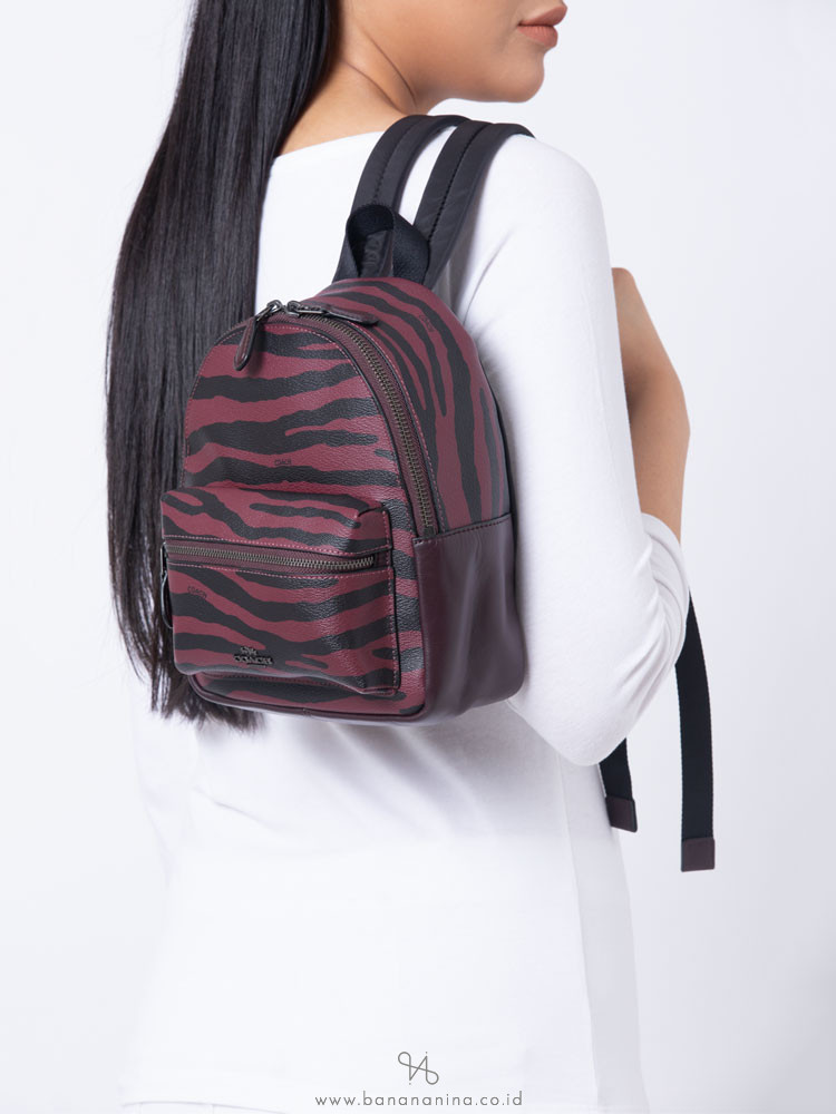 COACH 37880 Tiger Mini Charlie Backpack Dark red