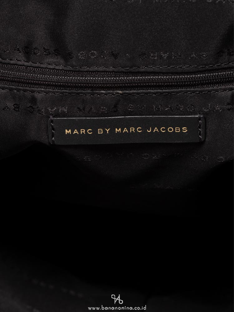 MARC BY MARC JACOBS M3134010 Leather Tote Black