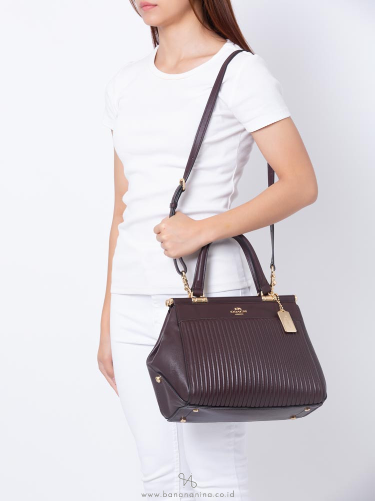 COACH 22728 Quilted Leather Grace Bag Oxblood