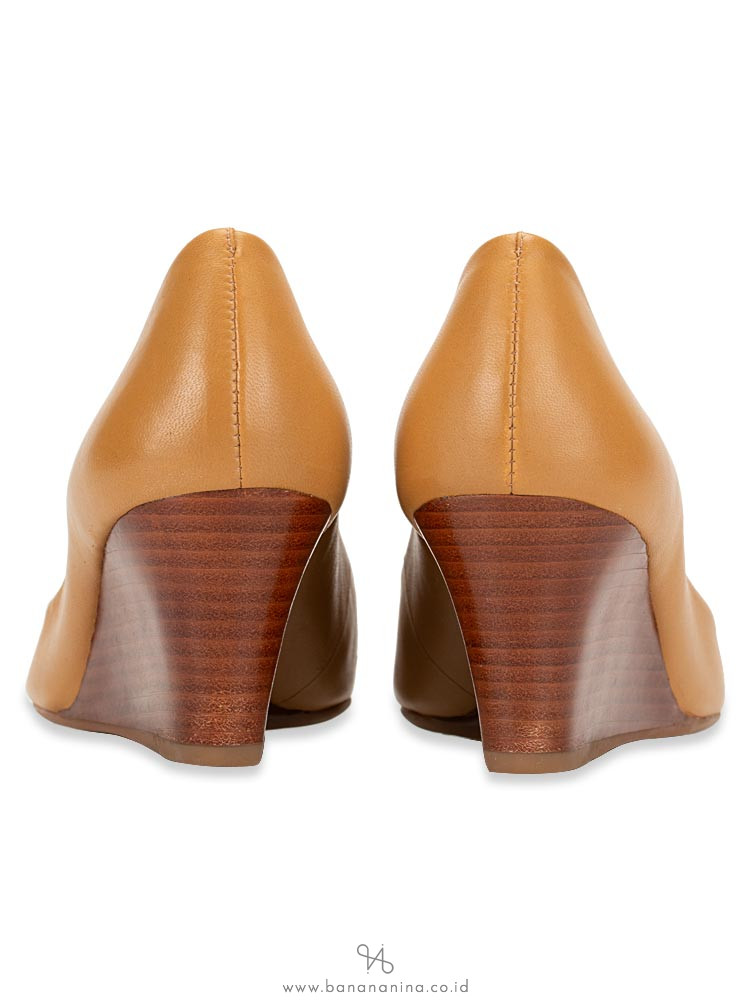 TORY BURCH Lowell Leather Wedges Blond Sz 6.5
