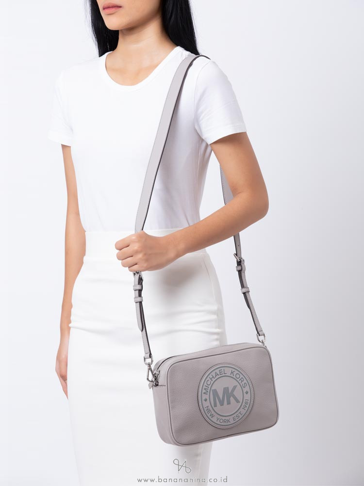 michael kors fulton crossbody silver