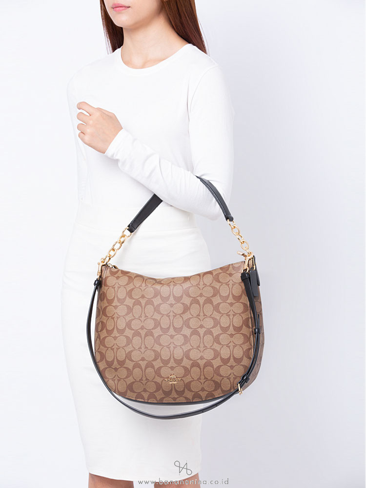 coach elle hobo signature