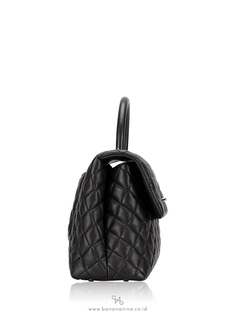 CHANEL Caviar Quilted Medium Coco Handle Flap Black