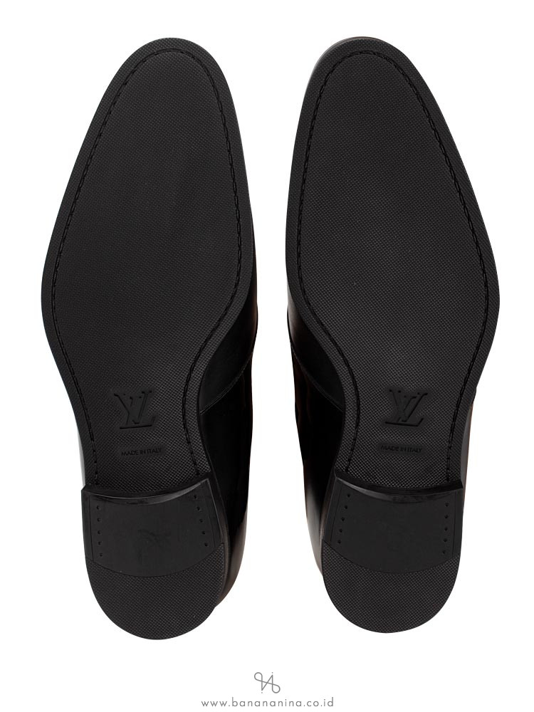 LOUIS VUITTON Men Cambronne Derby Black Sz 8