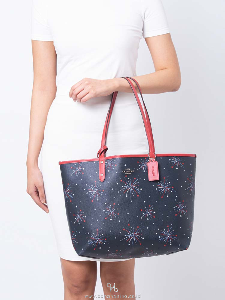 COACH 72772 Firework Print Reversible City Tote Navy Multi Washed Red