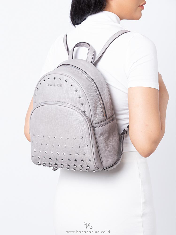 michael kors pearl grey backpack