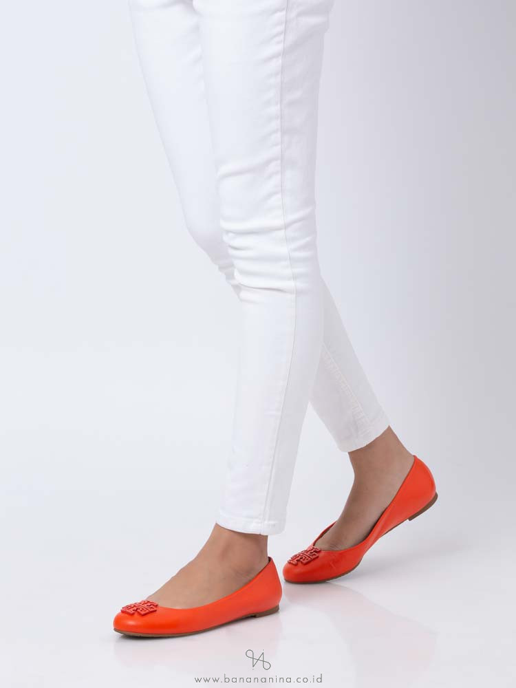 TORY BURCH Powder Coated Melinda Flat Poppy Red Sz 7.5