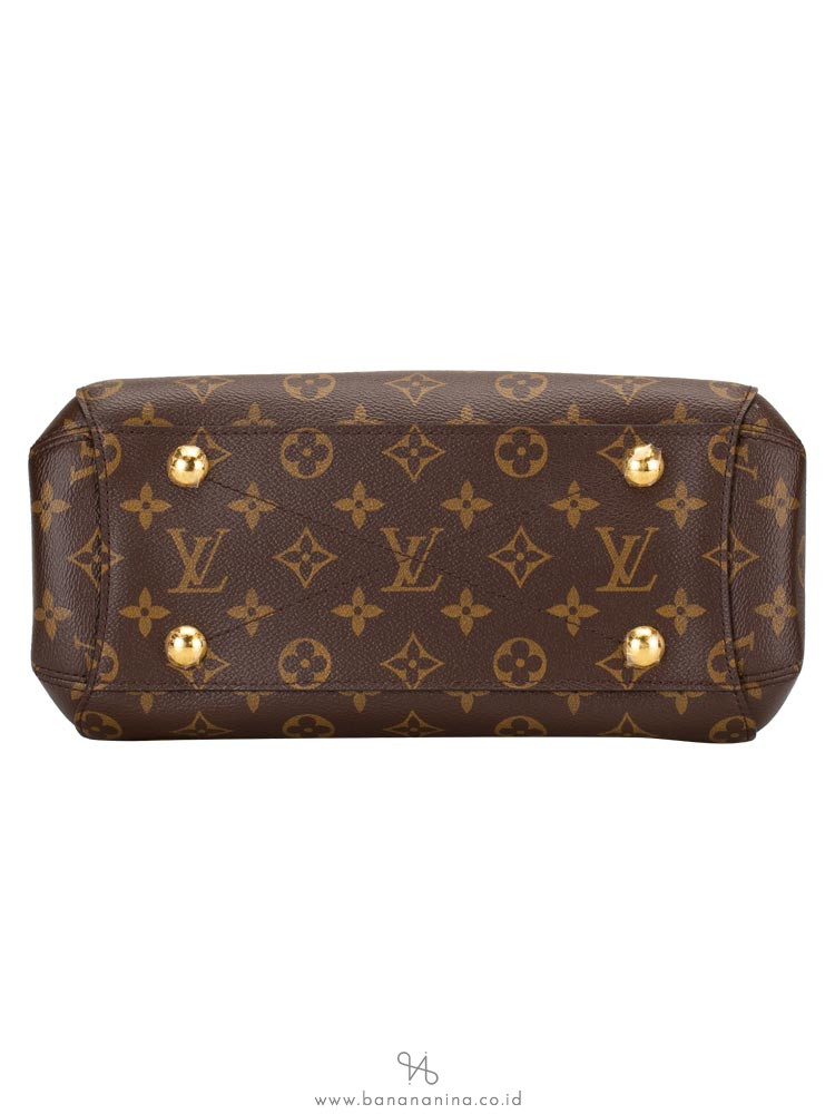 LOUIS VUITTON Monogram Montaigne BB