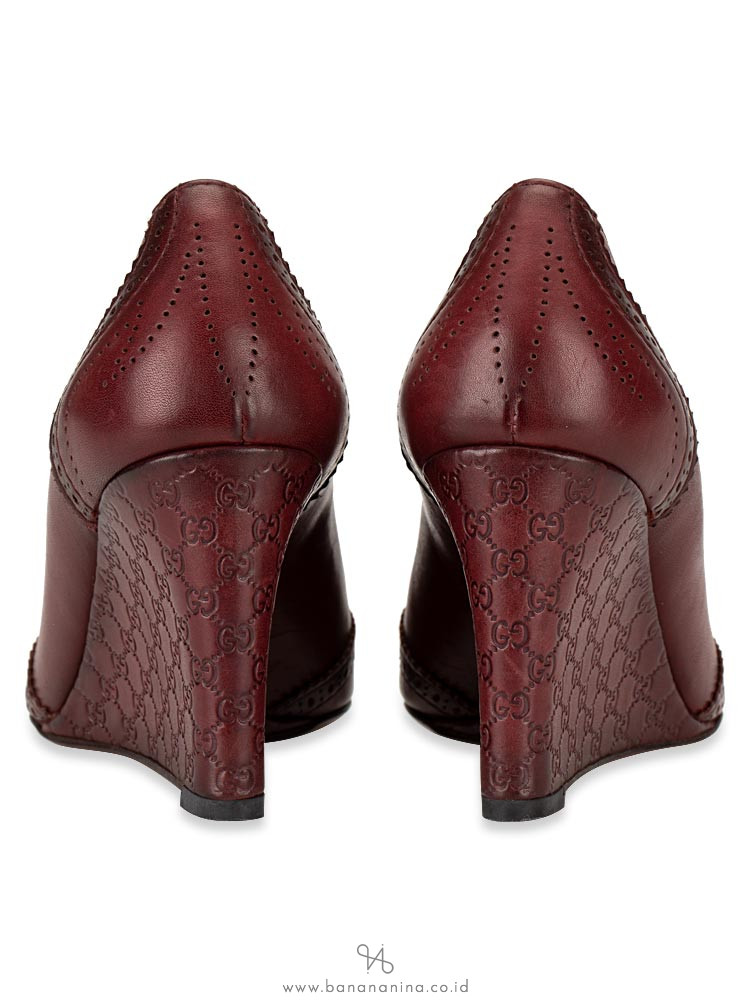 GUCCI Saddle Soft Tamponato Wedges Scarlatto Sz 36.5