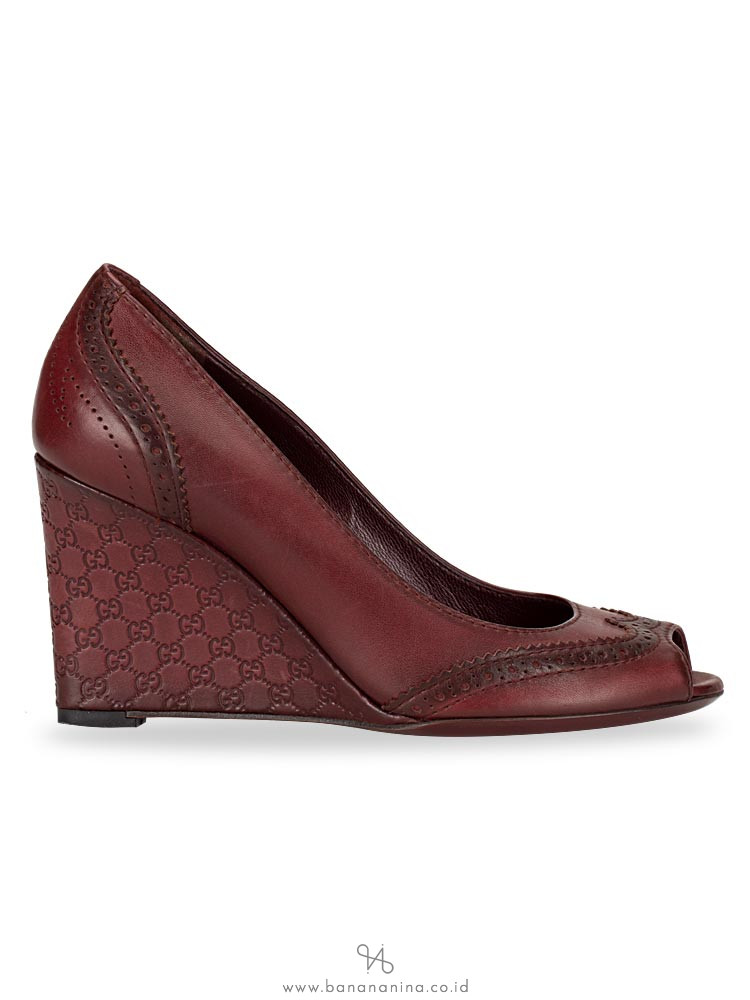 GUCCI Saddle Soft Tamponato Wedges Scarlatto Sz 36.5